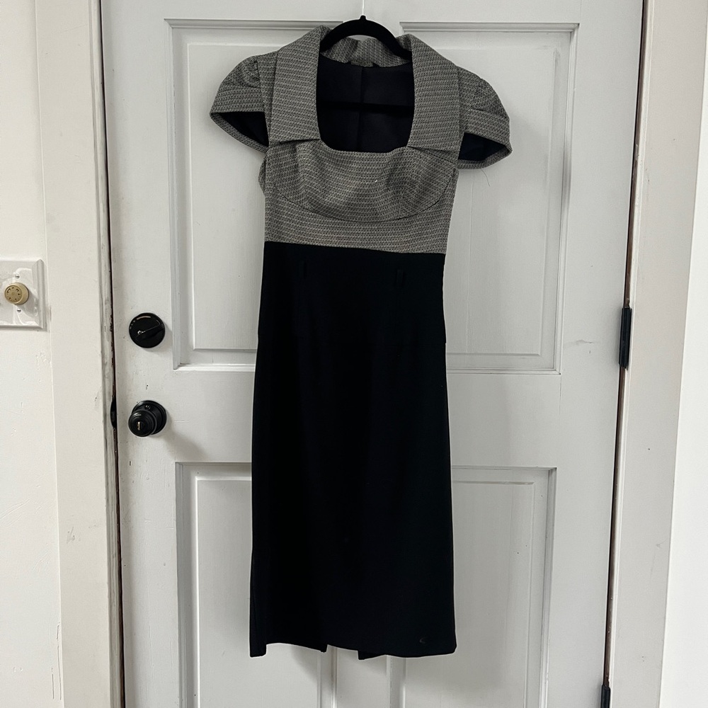 BLACK HALO Saks 5th Ave knee length dress